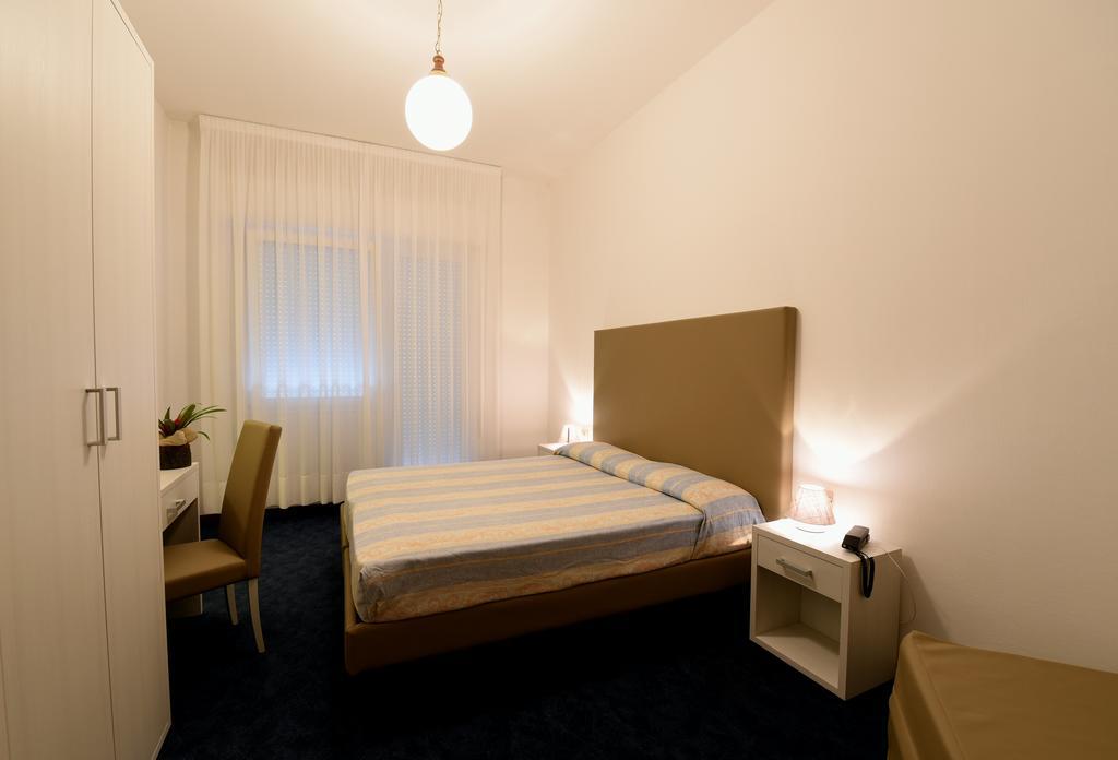 Hotel Savoia Jesolo Extérieur photo