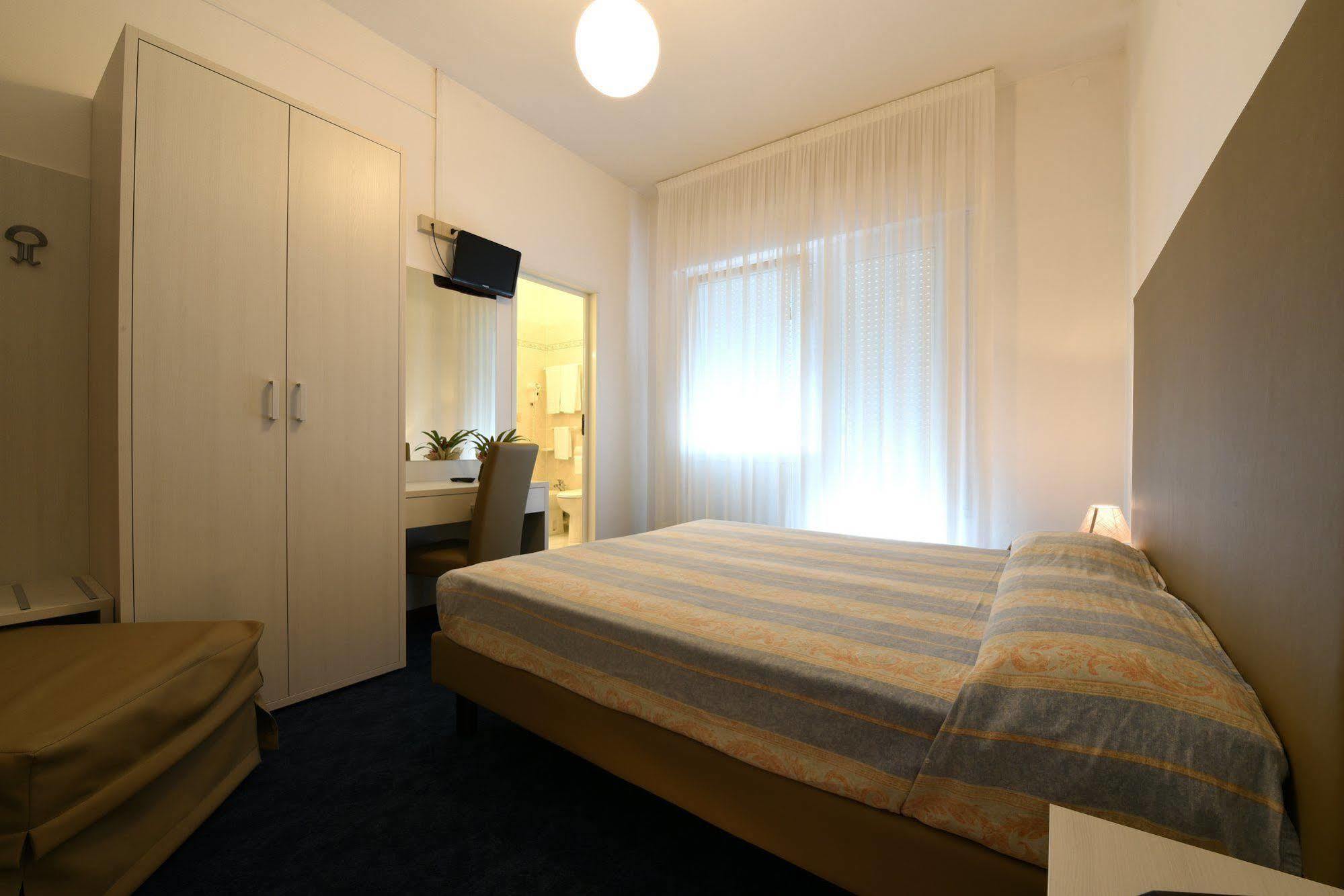 Hotel Savoia Jesolo Extérieur photo