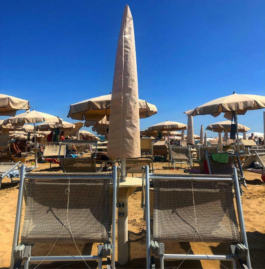 Hotel Savoia Jesolo Extérieur photo